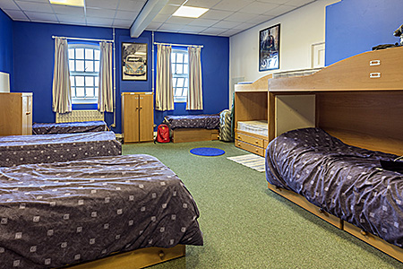 bedes-summer-school-windlesham-england-worthing-accommodation-3.jpg