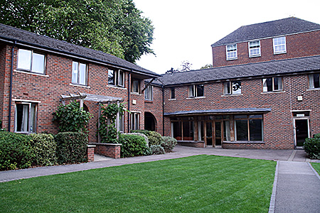 british-study-centres-england-stonehouse-accommodation-2.jpg