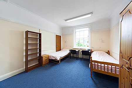 camp-kings-summer-farringtons-school-united-kingdom-farrington-accommodation-1.jpg