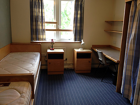 camp-oise-united-kingdom-telford-accommodation-1.jpg