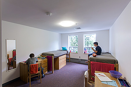 embassy-summer-dean-college-usa-boston-accommodation-1.jpg